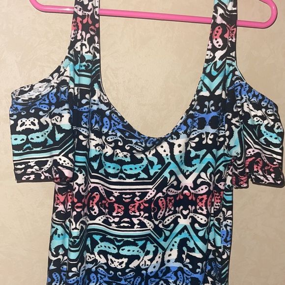 Dress - Picture 2 of 5